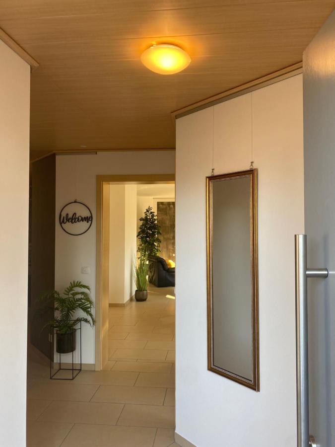 Attraktive Wohnung-Elztalidyll-Zwischen Mosel,Nuerburgring Und Burg Eltz Kollig Ngoại thất bức ảnh