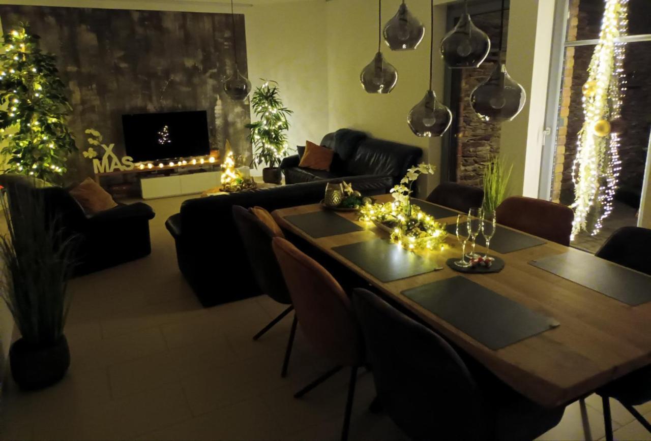 Attraktive Wohnung-Elztalidyll-Zwischen Mosel,Nuerburgring Und Burg Eltz Kollig Ngoại thất bức ảnh
